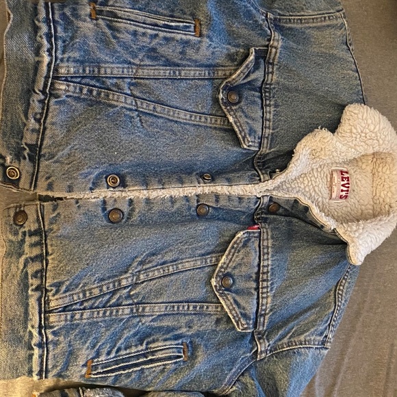 Levi's Jackets & Blazers - Vintage Levi jean jacket!